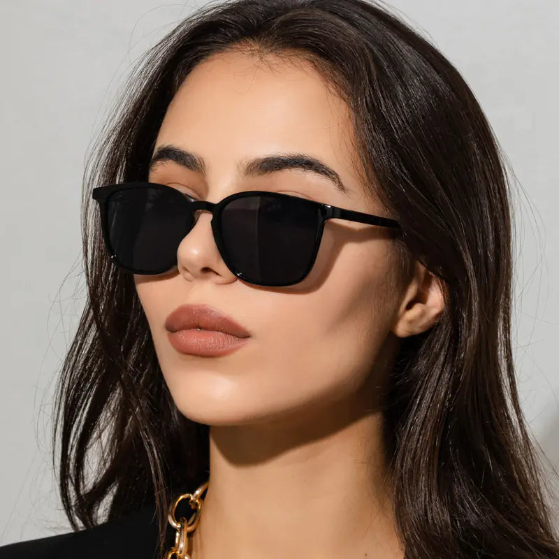 Sunglasses Retro Minimalist